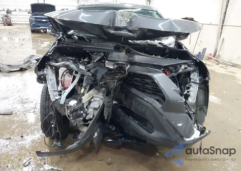 2022 Toyota Rav4 Le z USA, uszkodzony, nr VIN 2T3G1RFV7NW326545